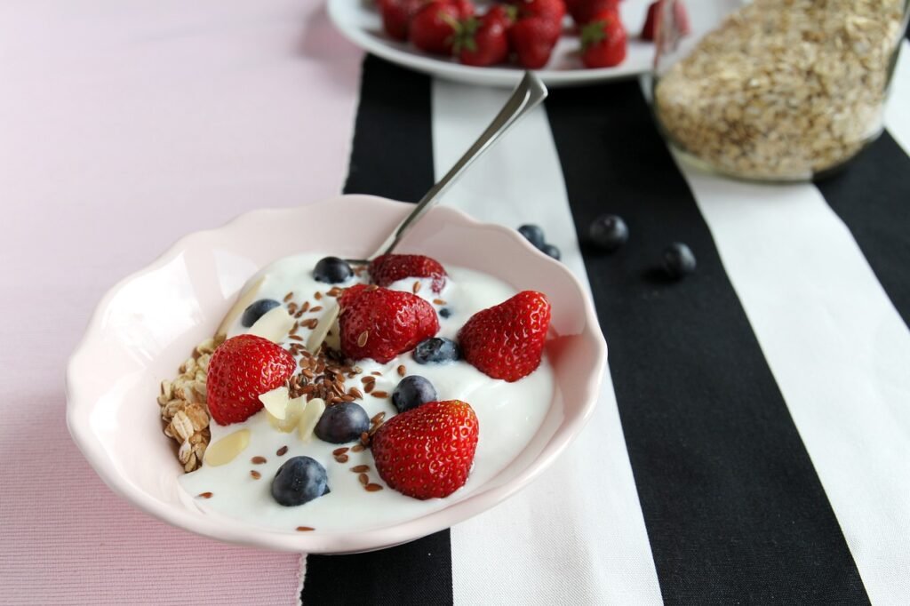 dessert, breakfast, yoghurt-447165.jpg